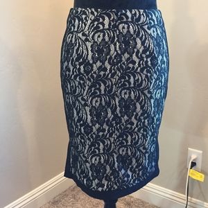 Elegant Black Lacy Slit Skirt